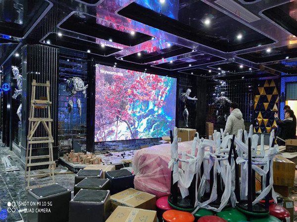 自流井室内P2.5全彩显示屏