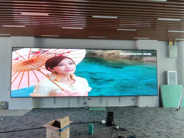 自流井P1.53led小间距屏安装案例